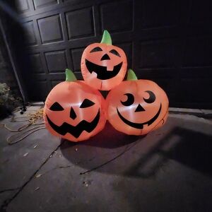 Gemmy Inflatable Halloween Pumpkin Trio